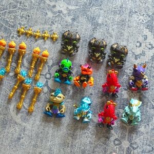 Treasure X figure bundle